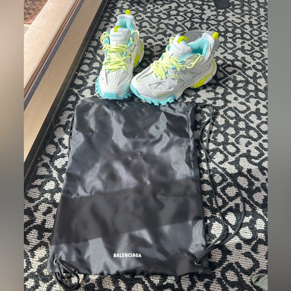Balenciaga Track Sneakers 😍